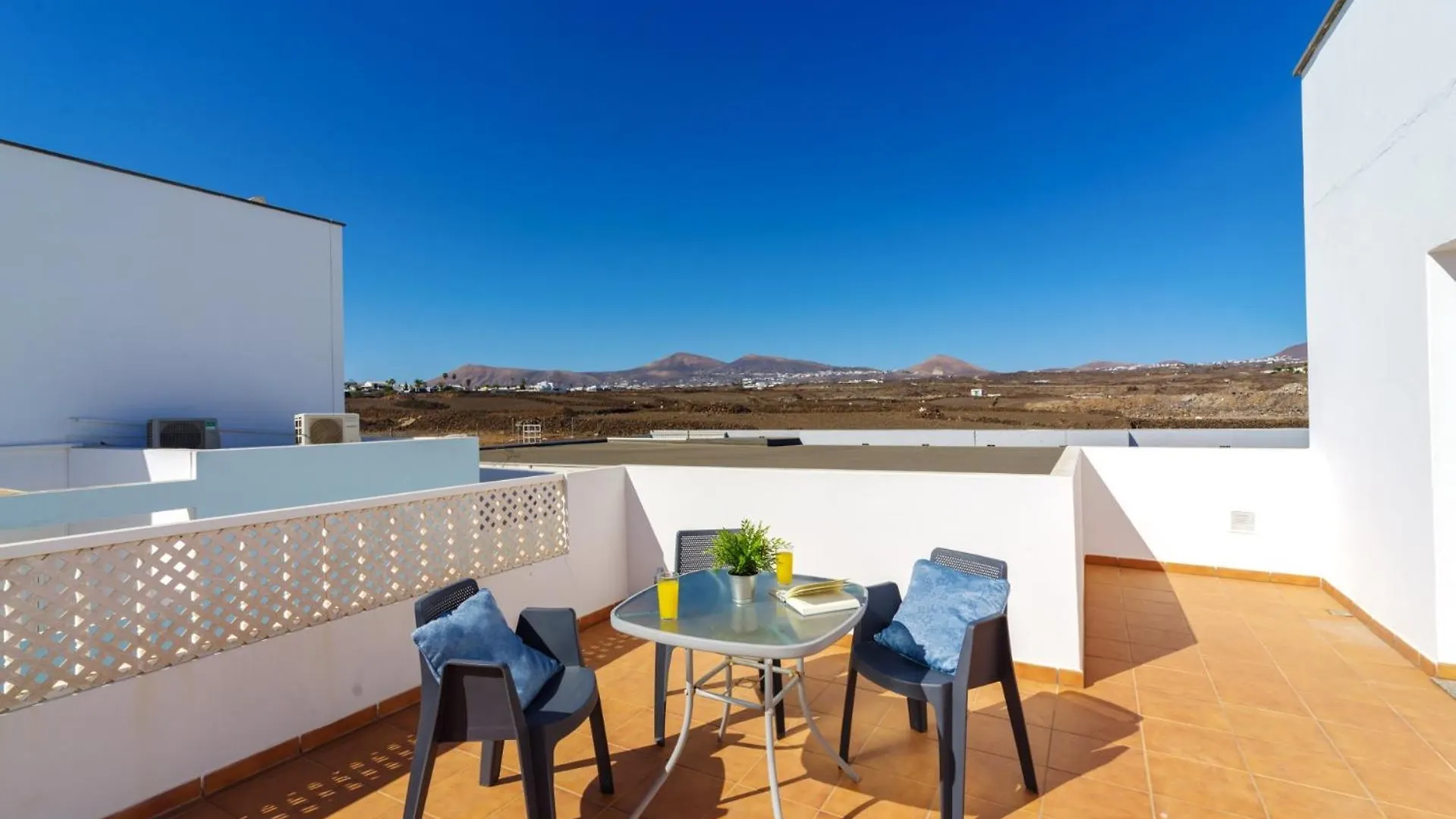 Villa Mar Lanzarote by Villa Plus Puerto del Carmen  0*, Puerto del Carmen (Lanzarote)